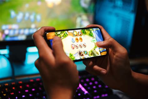 Introduction to Mobile Gaming