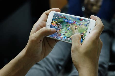 Trends in Free Mobile Gaming